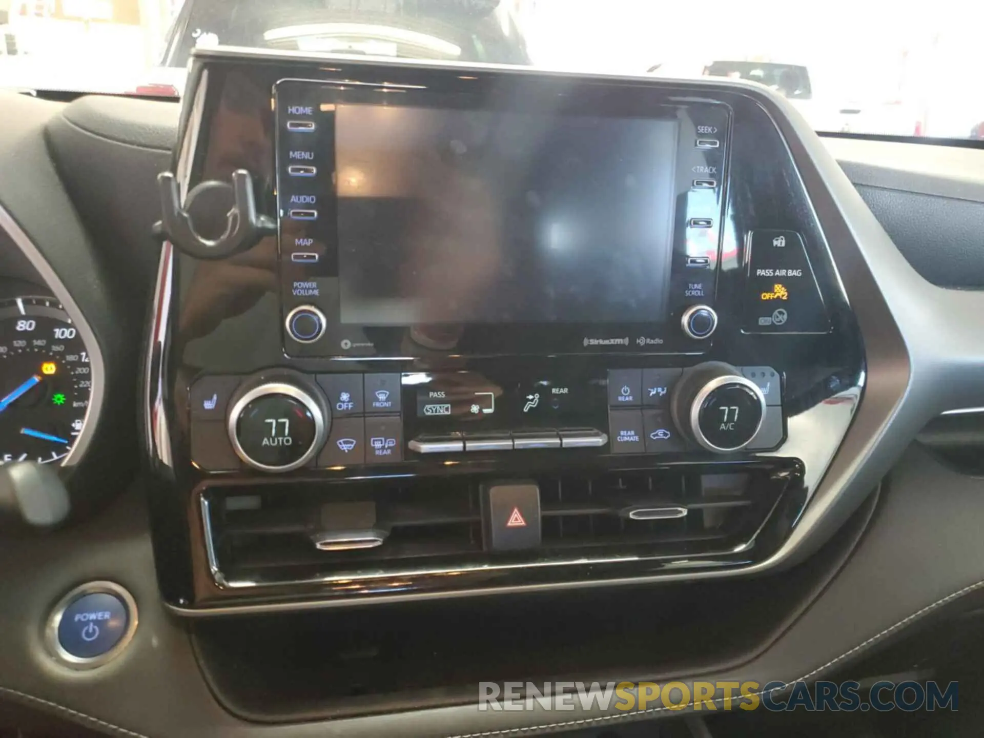14 fotografías del automóvil dañado 5TDHBRCH5MS067330 TOYOTA HIGHLANDER 2021