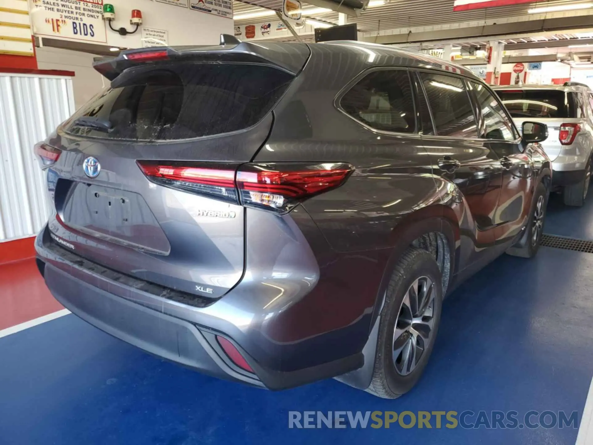 5 fotografías del automóvil dañado 5TDHBRCH5MS067330 TOYOTA HIGHLANDER 2021