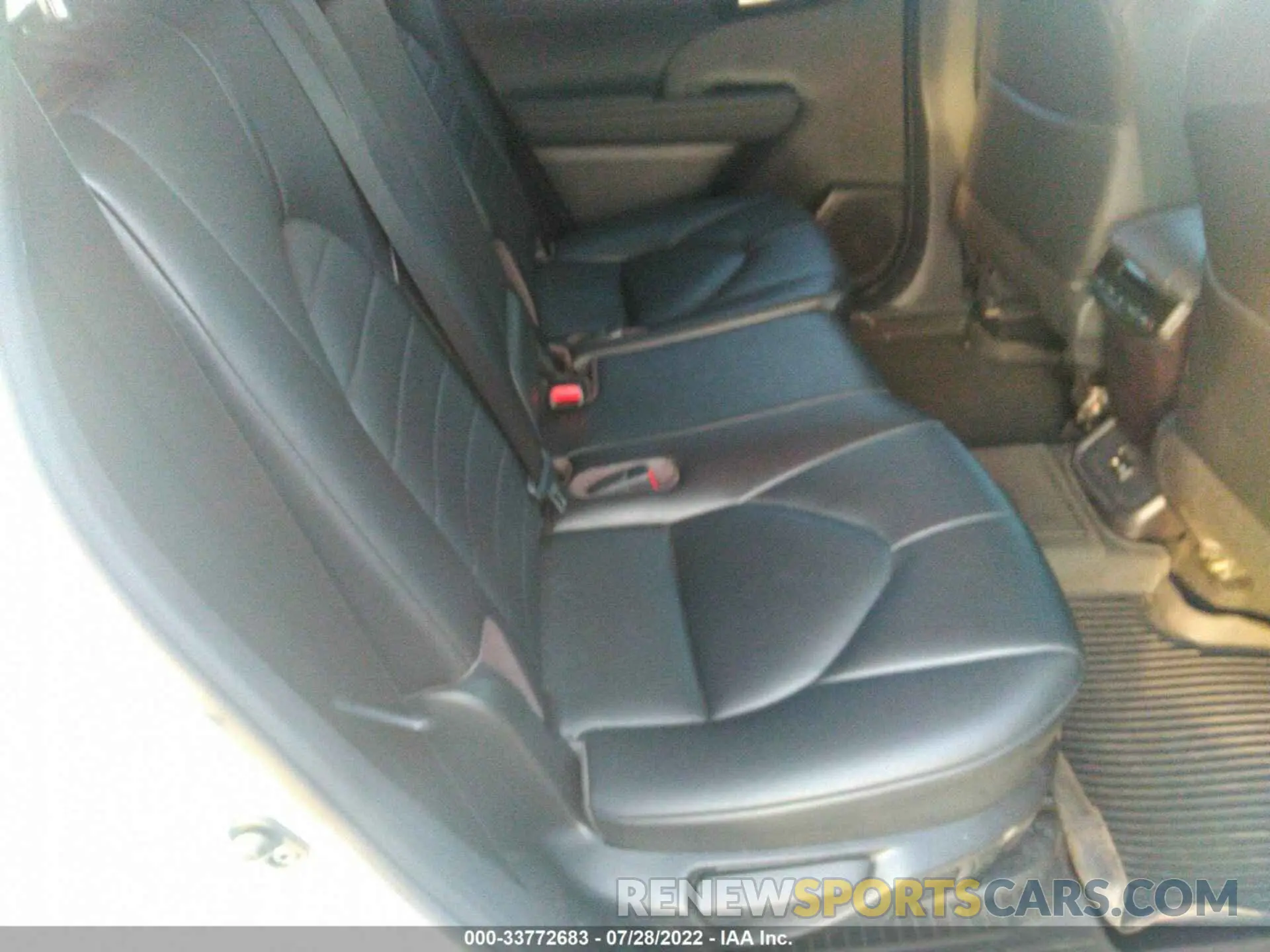 8 fotografías del automóvil dañado 5TDHBRCH5MS530468 TOYOTA HIGHLANDER 2021