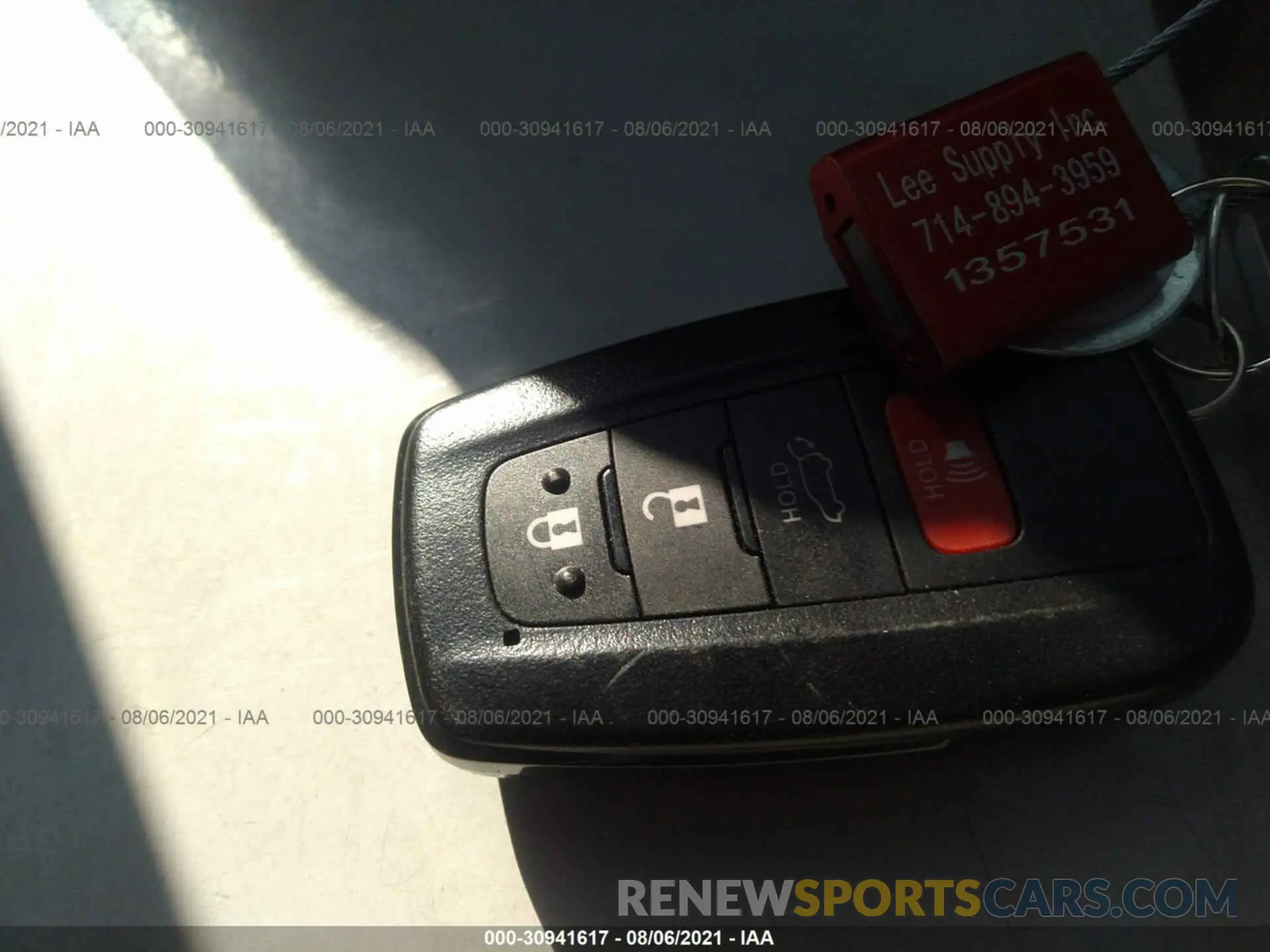11 fotografías del automóvil dañado 5TDHBRCH7MS039383 TOYOTA HIGHLANDER 2021