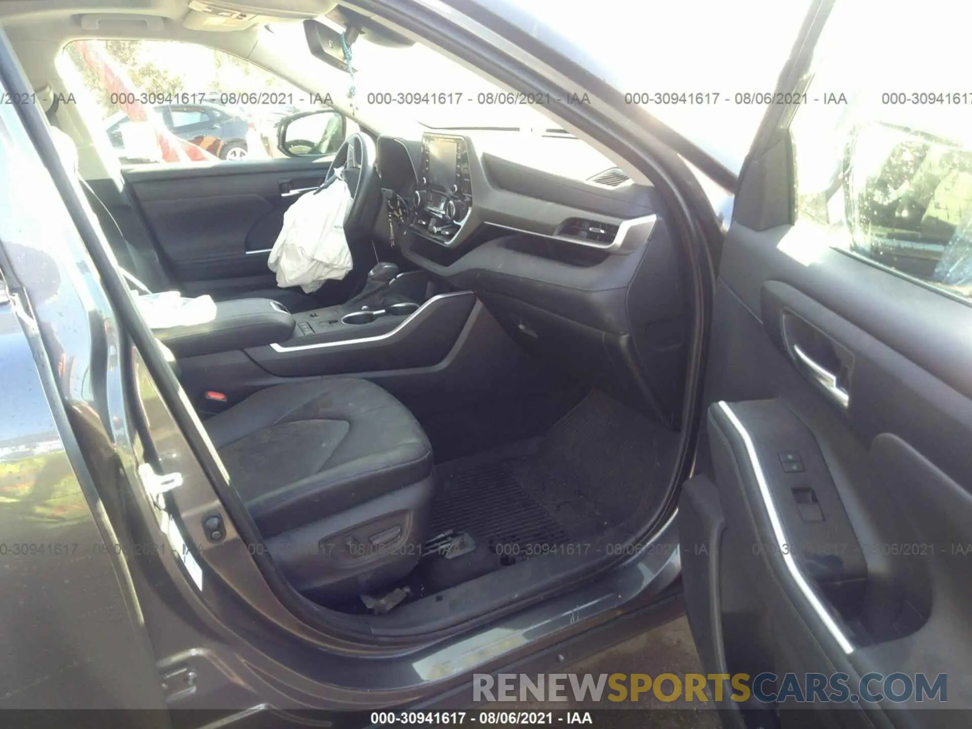 5 fotografías del automóvil dañado 5TDHBRCH7MS039383 TOYOTA HIGHLANDER 2021