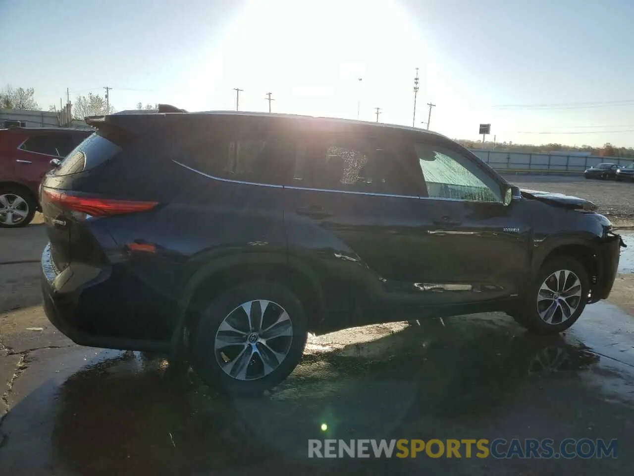 3 fotografías del automóvil dañado 5TDHBRCH8MS515933 TOYOTA HIGHLANDER 2021