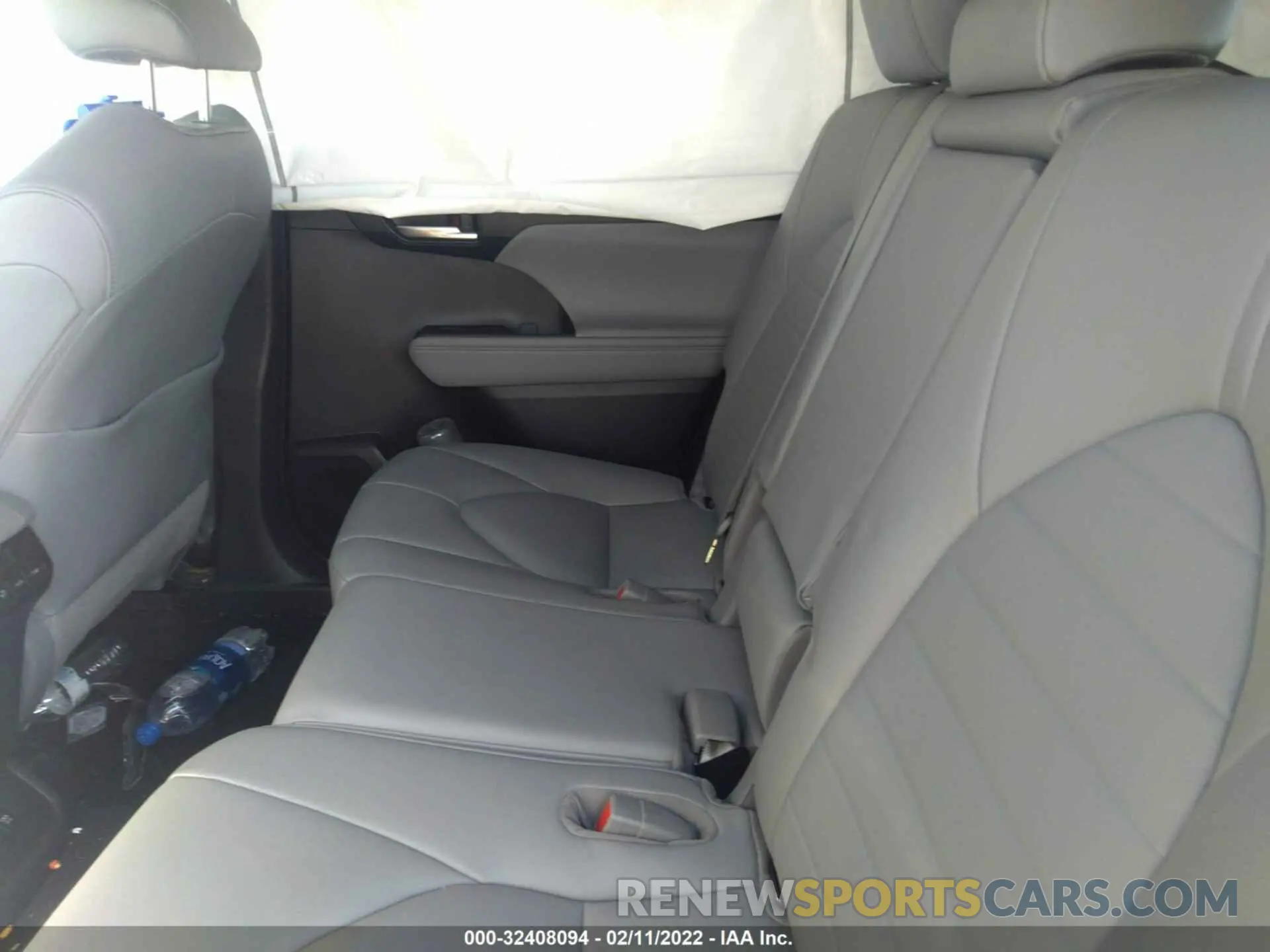 8 fotografías del automóvil dañado 5TDHBRCH8MS517259 TOYOTA HIGHLANDER 2021