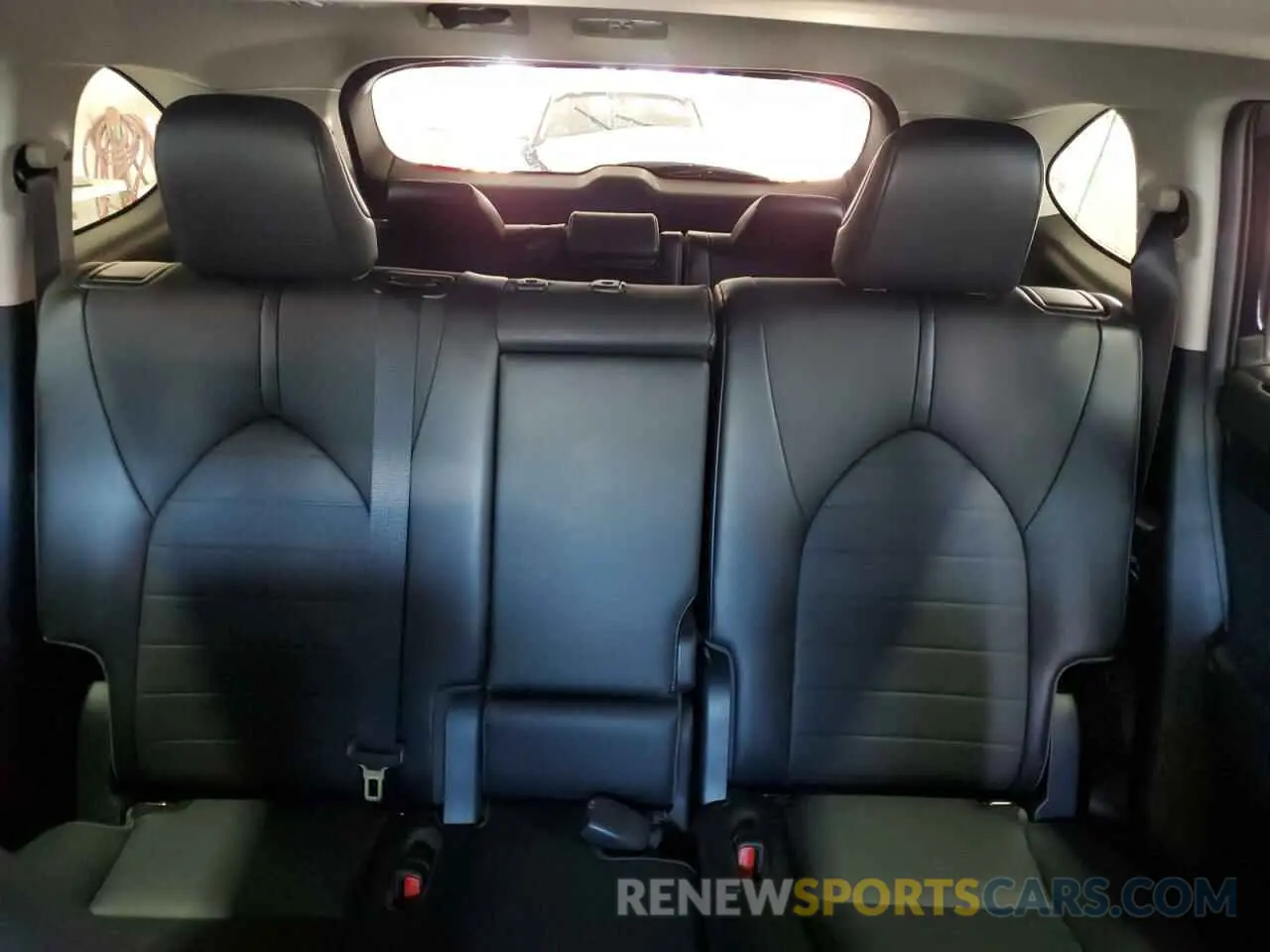 10 fotografías del automóvil dañado 5TDHBRCH8MS519156 TOYOTA HIGHLANDER 2021