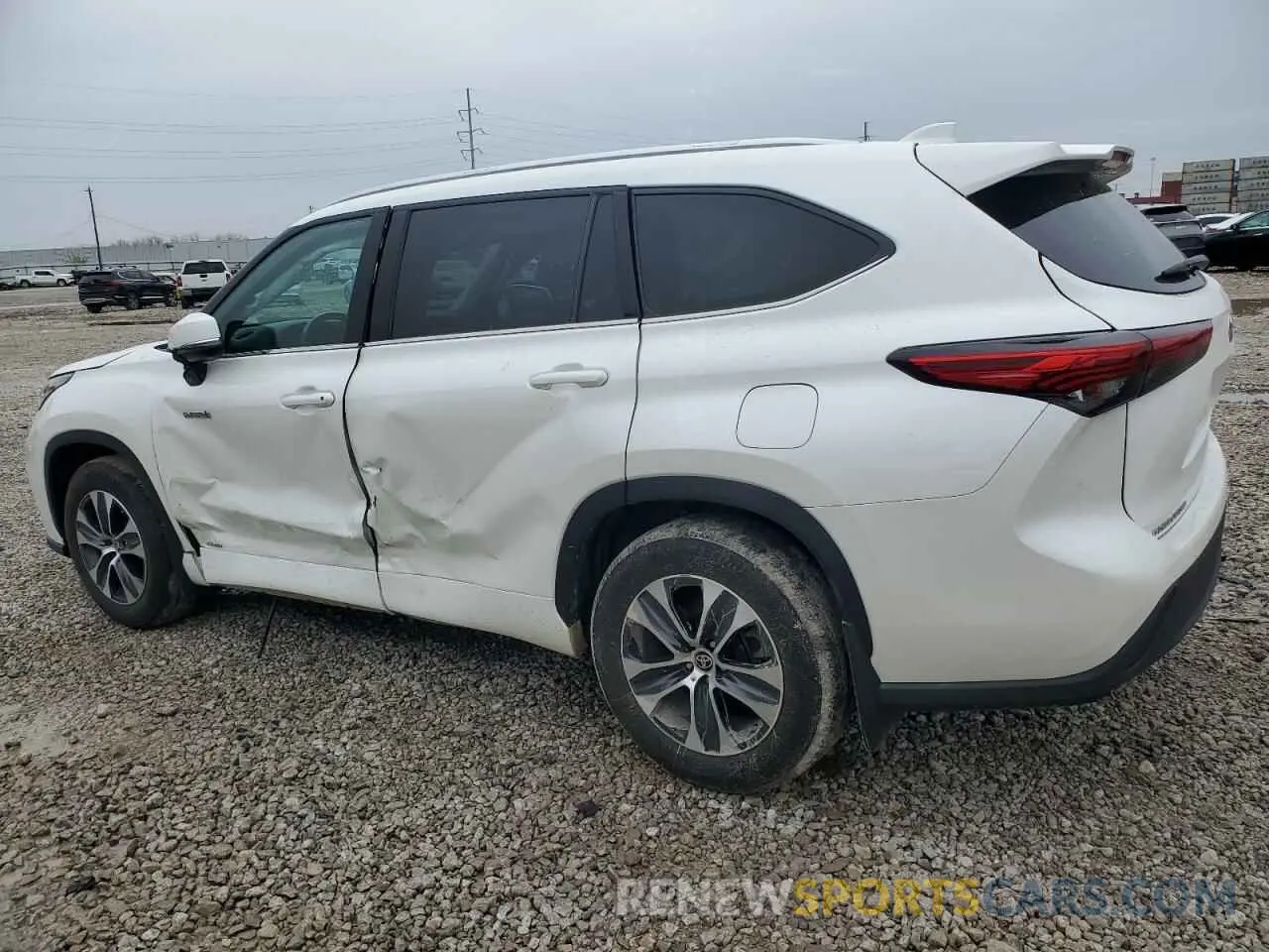 2 fotografías del automóvil dañado 5TDHBRCH9MS033987 TOYOTA HIGHLANDER 2021