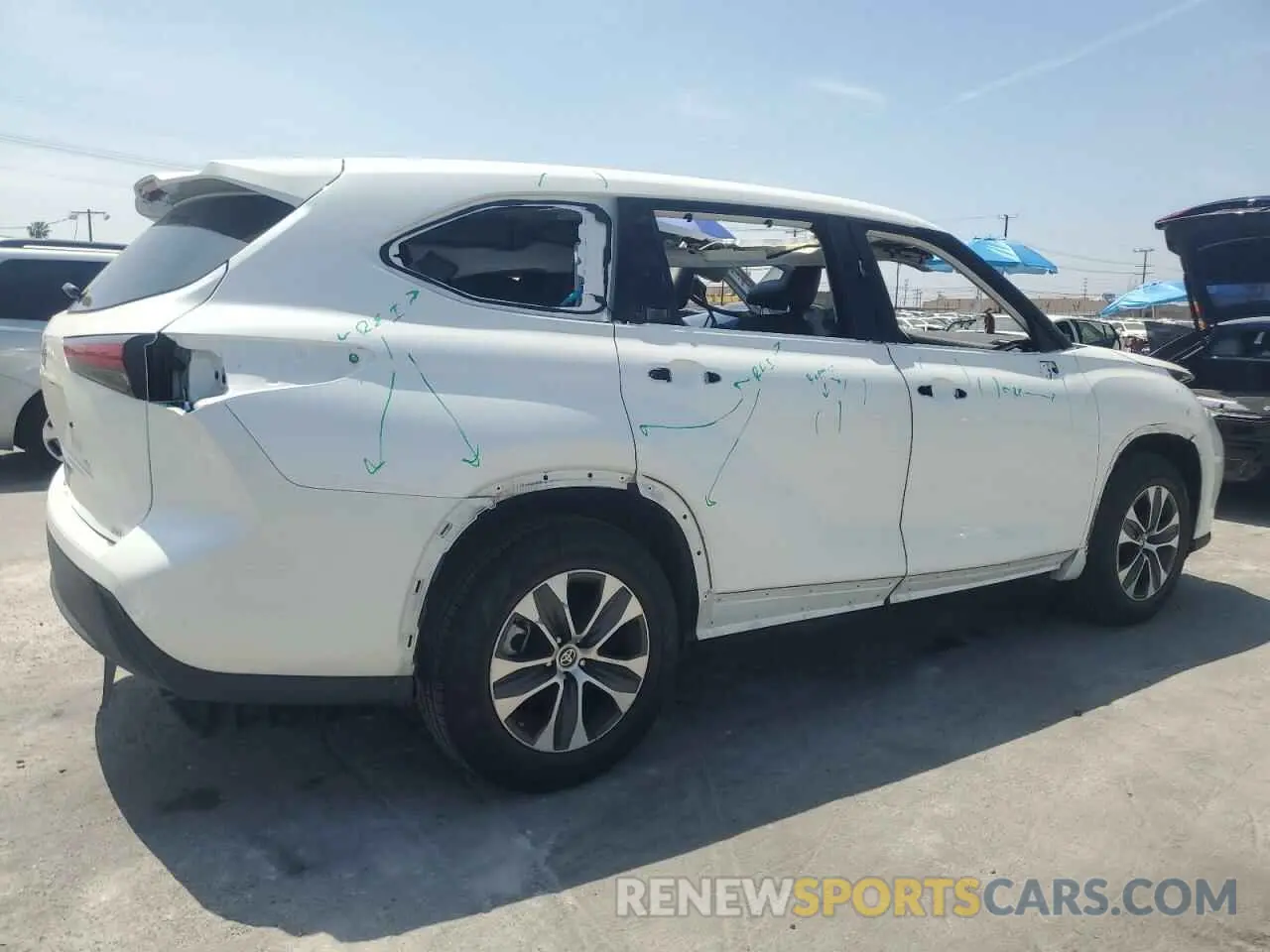 3 fotografías del automóvil dañado 5TDHZRAH4MS078480 TOYOTA HIGHLANDER 2021