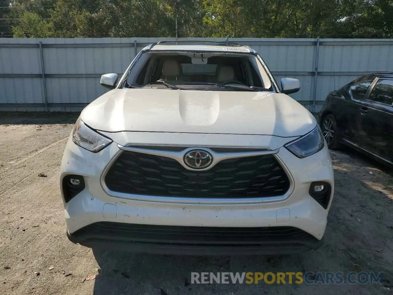 5 fotografías del automóvil dañado 5TDHZRAH4MS514440 TOYOTA HIGHLANDER 2021