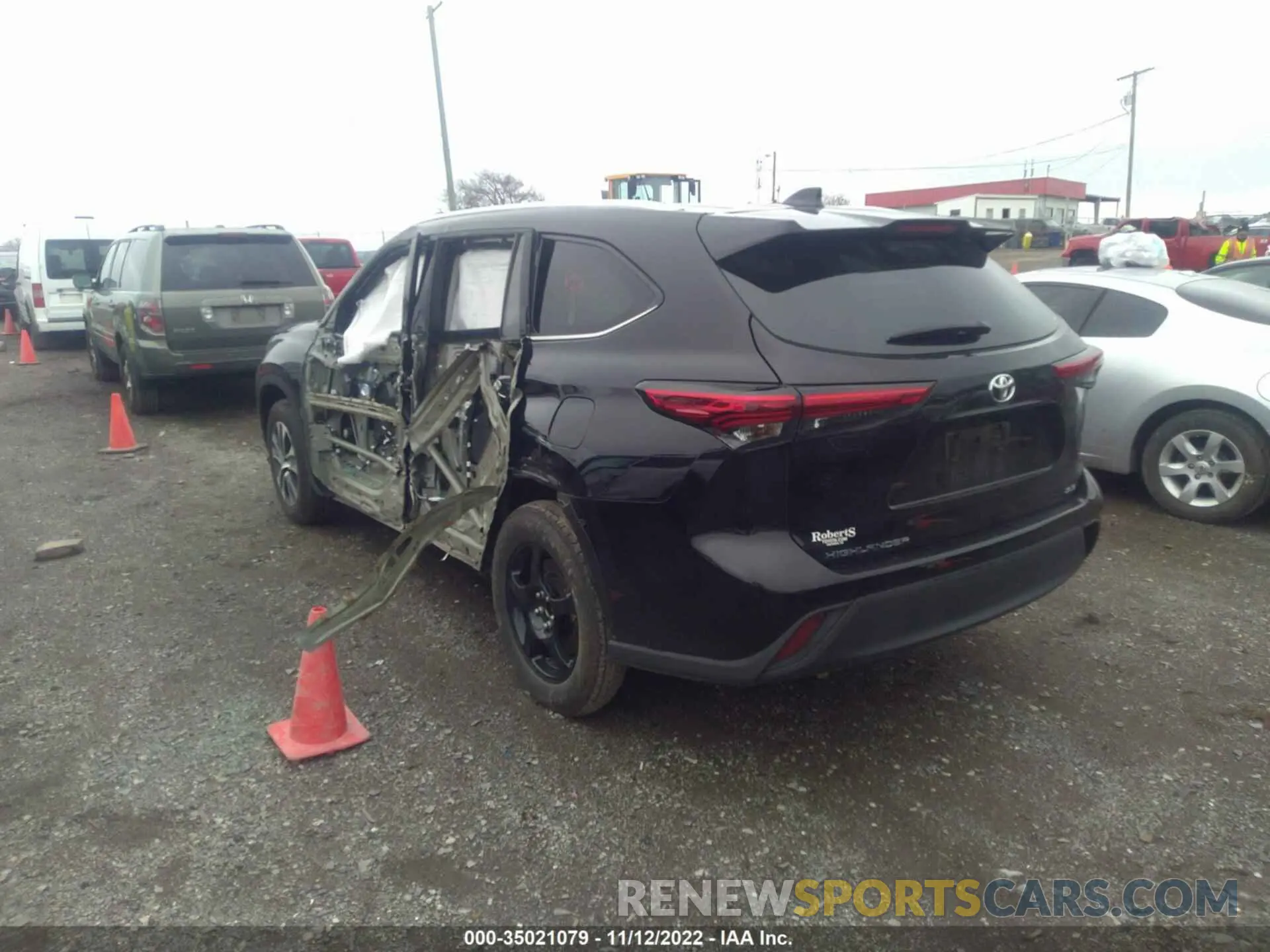 3 fotografías del automóvil dañado 5TDHZRAH6MS058098 TOYOTA HIGHLANDER 2021
