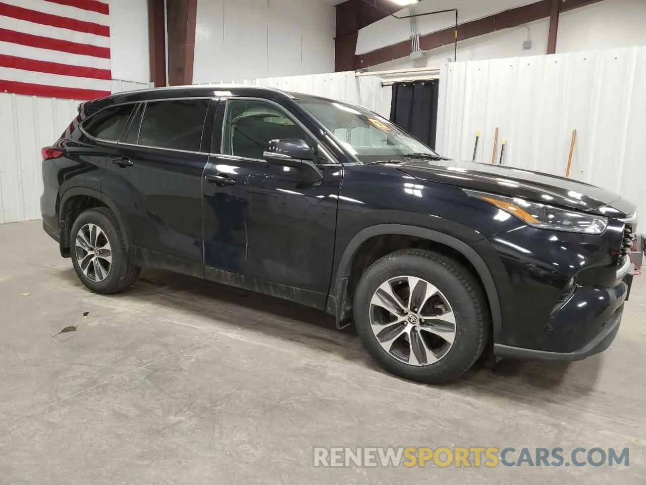 4 fotografías del automóvil dañado 5TDHZRBH0MS063991 TOYOTA HIGHLANDER 2021