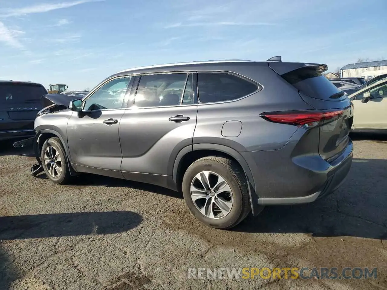 2 fotografías del automóvil dañado 5TDHZRBH2MS545345 TOYOTA HIGHLANDER 2021