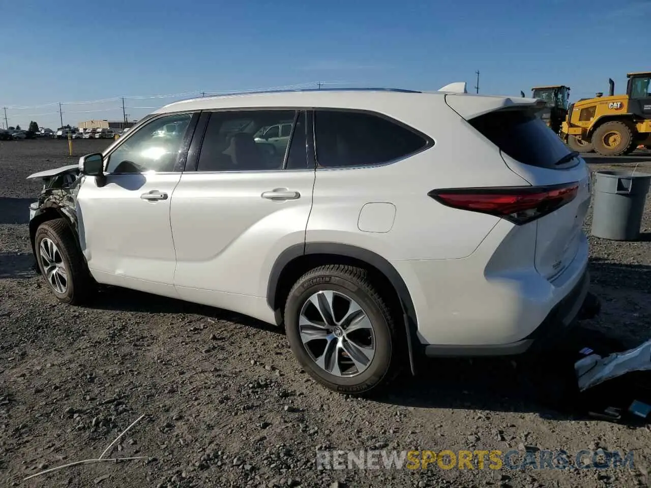 2 fotografías del automóvil dañado 5TDHZRBH4MS071897 TOYOTA HIGHLANDER 2021