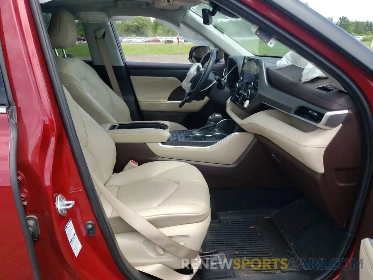 5 fotografías del automóvil dañado 5TDHZRBH6MS124115 TOYOTA HIGHLANDER 2021