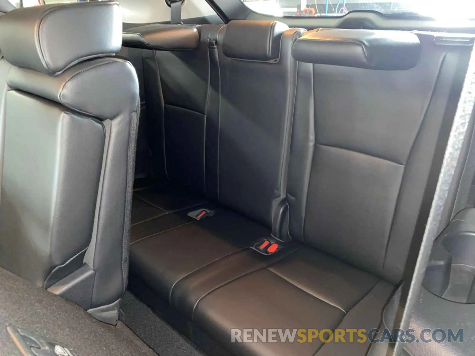 5 fotografías del automóvil dañado 5TDHZRBH6MS557997 TOYOTA HIGHLANDER 2021