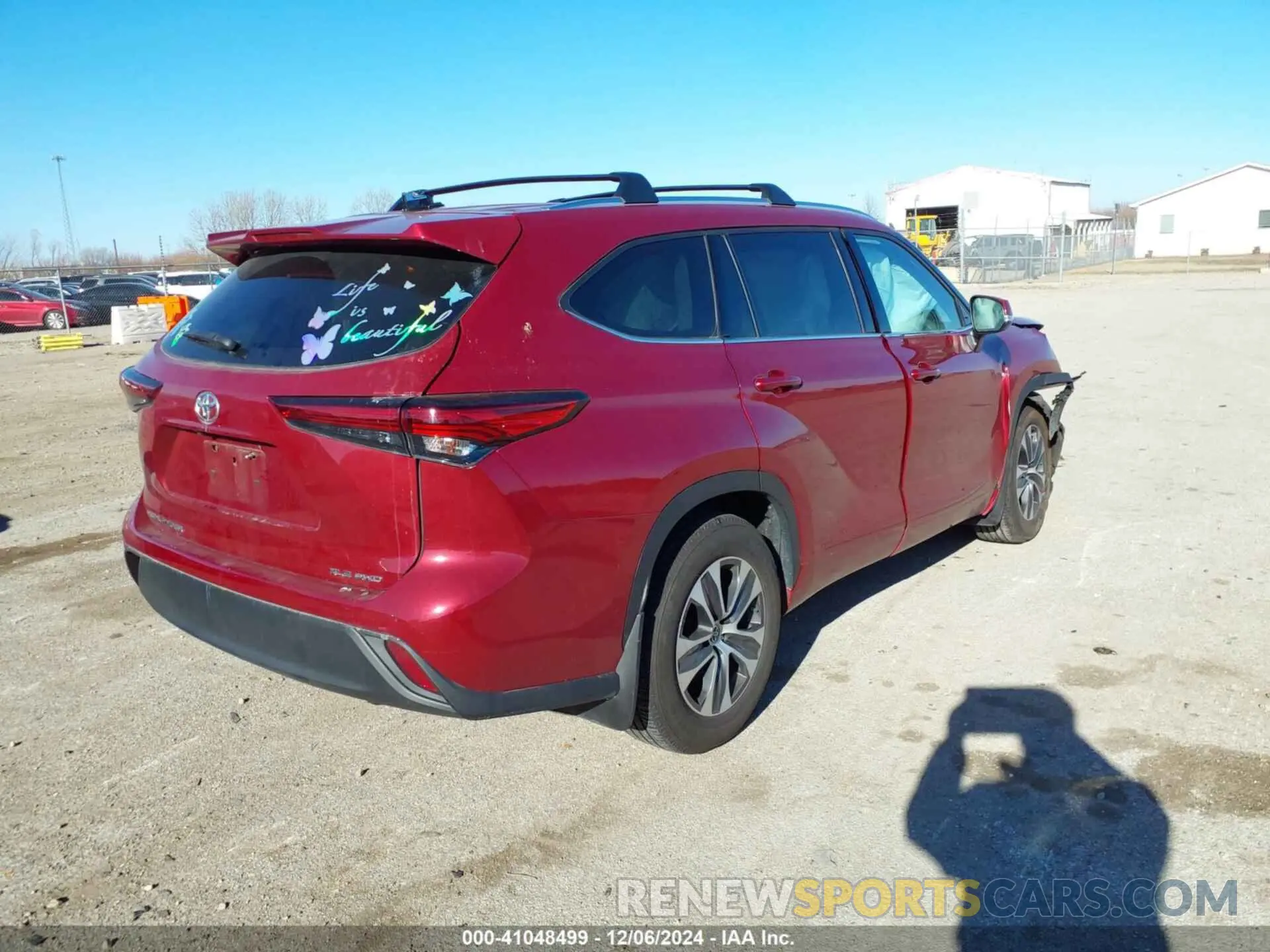 4 fotografías del automóvil dañado 5TDHZRBH7MS559225 TOYOTA HIGHLANDER 2021