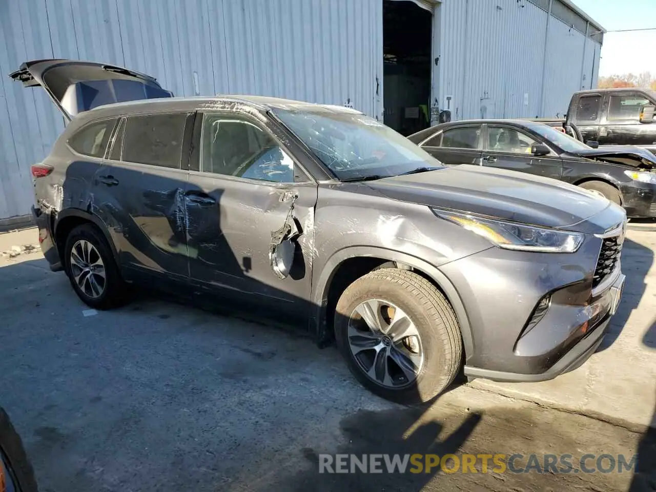 4 fotografías del automóvil dañado 5TDHZRBH9MS111200 TOYOTA HIGHLANDER 2021