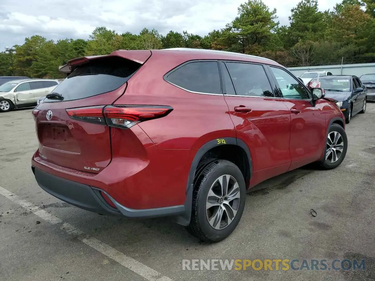 4 fotografías del automóvil dañado 5TDHZRBH9MS538845 TOYOTA HIGHLANDER 2021