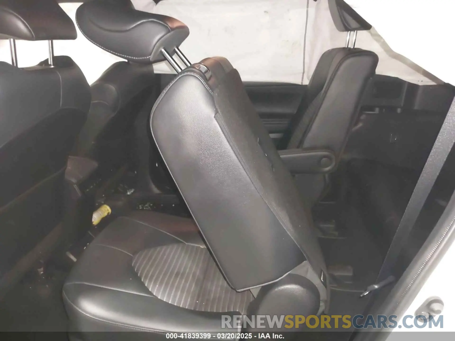 8 fotografías del automóvil dañado 5TDJZRBH0MS059585 TOYOTA HIGHLANDER 2021