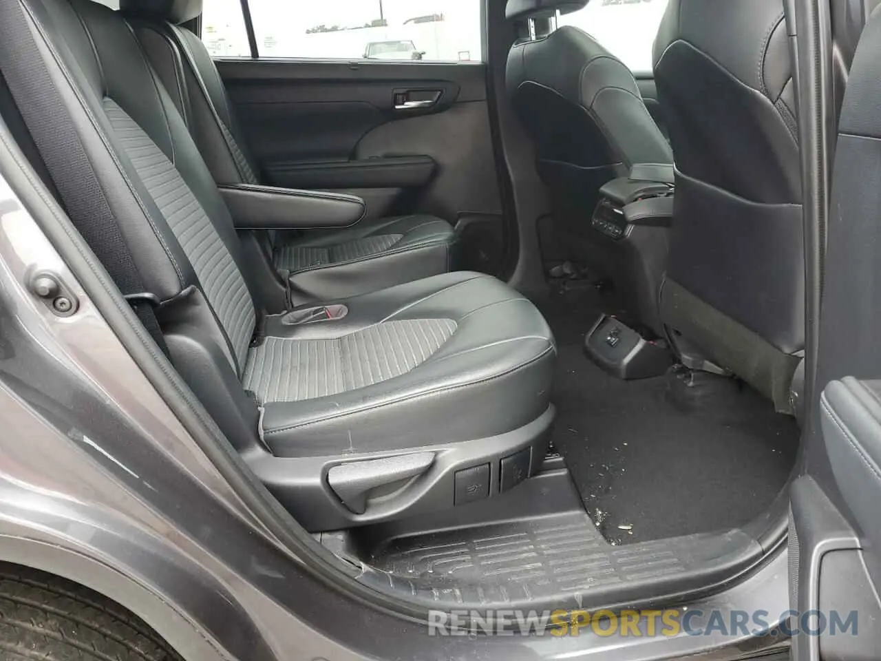 11 fotografías del automóvil dañado 5TDJZRBH0MS104704 TOYOTA HIGHLANDER 2021