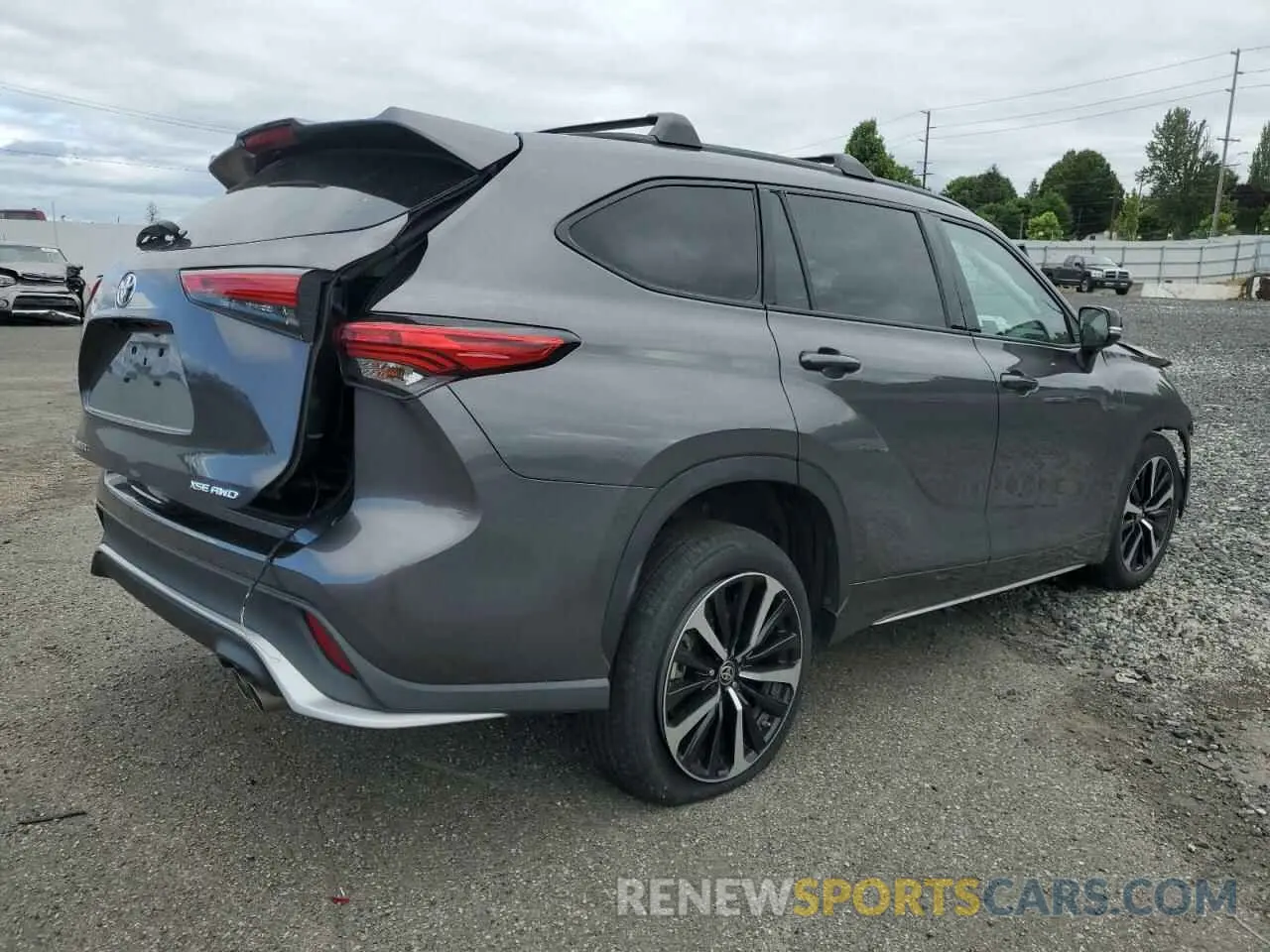 3 fotografías del automóvil dañado 5TDJZRBH0MS104704 TOYOTA HIGHLANDER 2021