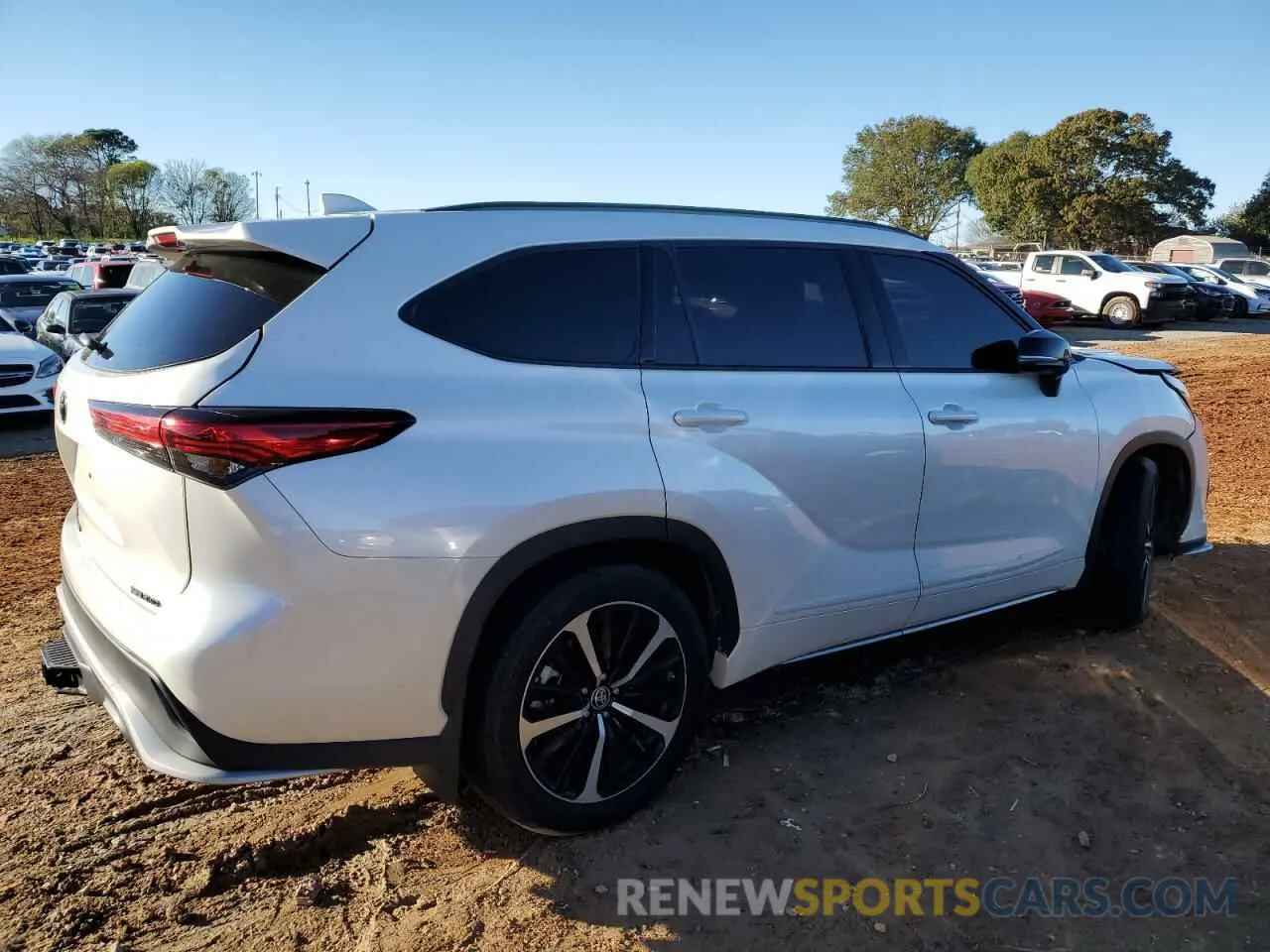 3 fotografías del automóvil dañado 5TDJZRBH0MS105481 TOYOTA HIGHLANDER 2021