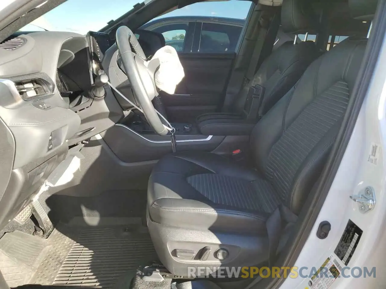 7 fotografías del automóvil dañado 5TDJZRBH0MS105481 TOYOTA HIGHLANDER 2021