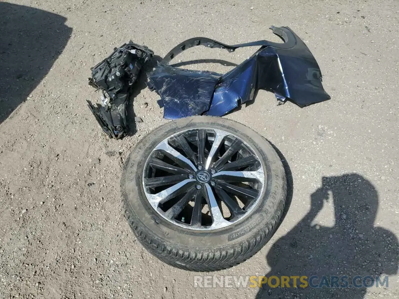 12 fotografías del automóvil dañado 5TDJZRBH2MS110245 TOYOTA HIGHLANDER 2021