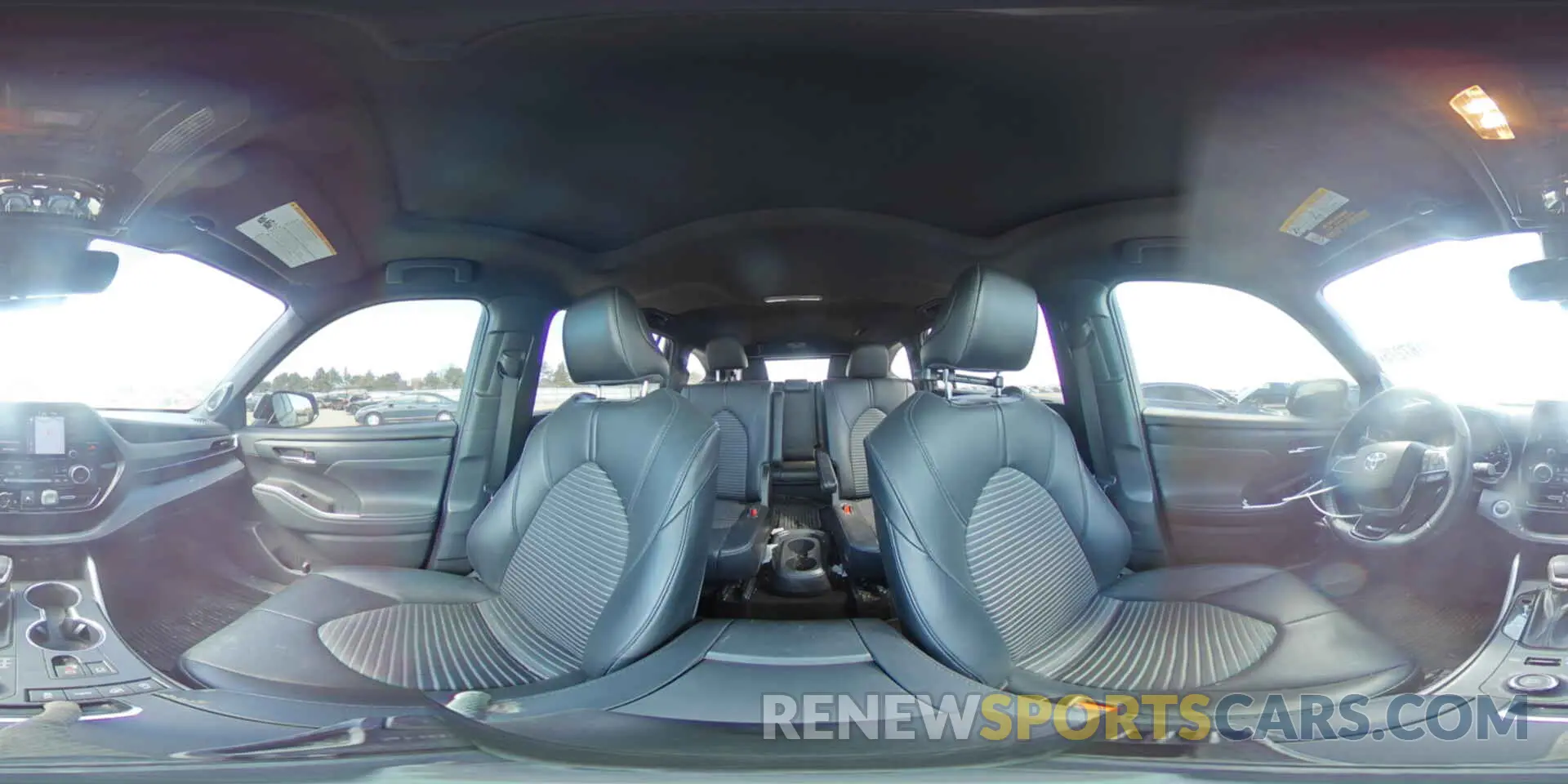 15 fotografías del automóvil dañado 5TDJZRBH2MS110245 TOYOTA HIGHLANDER 2021