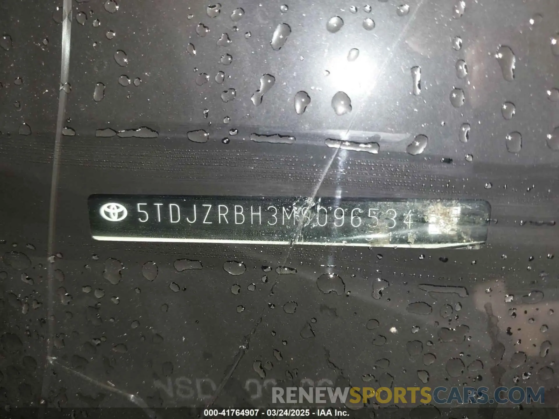 9 fotografías del automóvil dañado 5TDJZRBH3MS096534 TOYOTA HIGHLANDER 2021