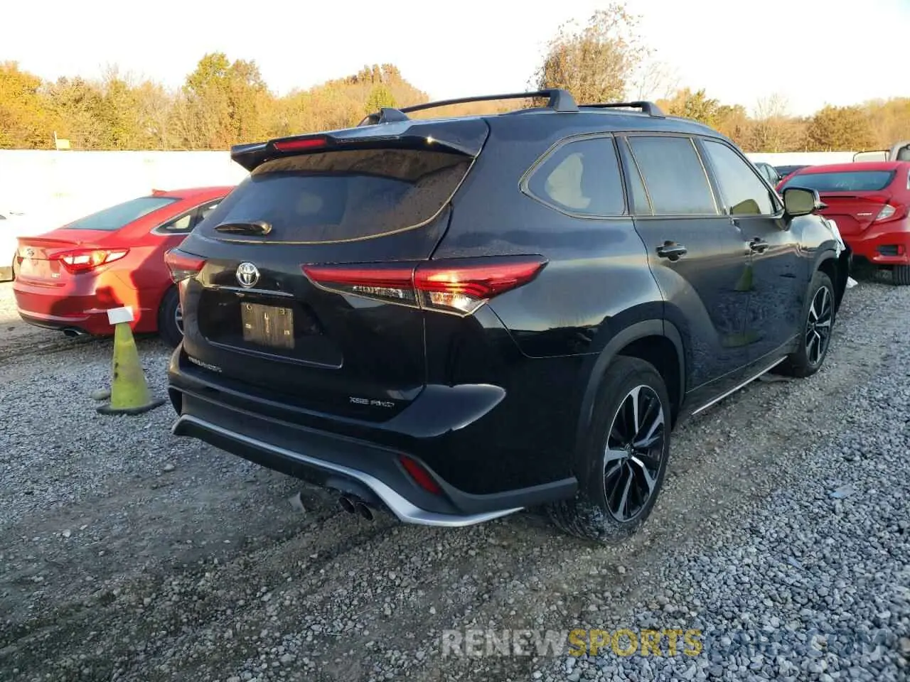 4 fotografías del automóvil dañado 5TDJZRBH5MS078200 TOYOTA HIGHLANDER 2021