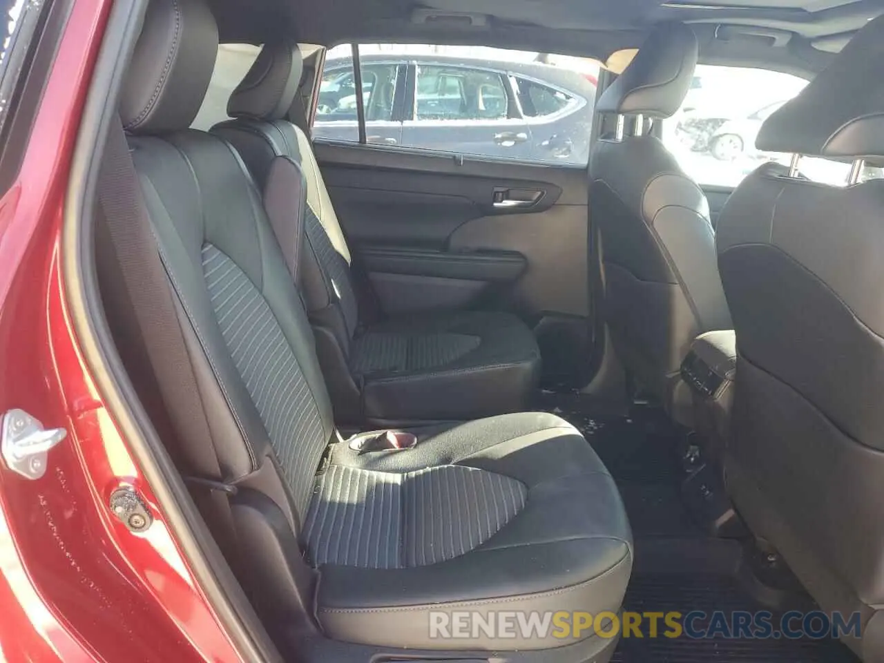 11 fotografías del automóvil dañado 5TDJZRBH6MS130286 TOYOTA HIGHLANDER 2021