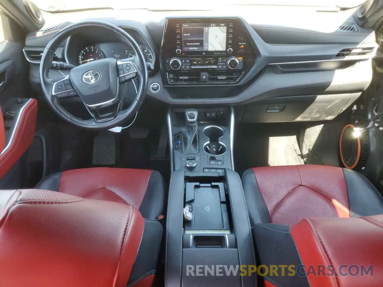 8 fotografías del automóvil dañado 5TDJZRBH6MS147153 TOYOTA HIGHLANDER 2021