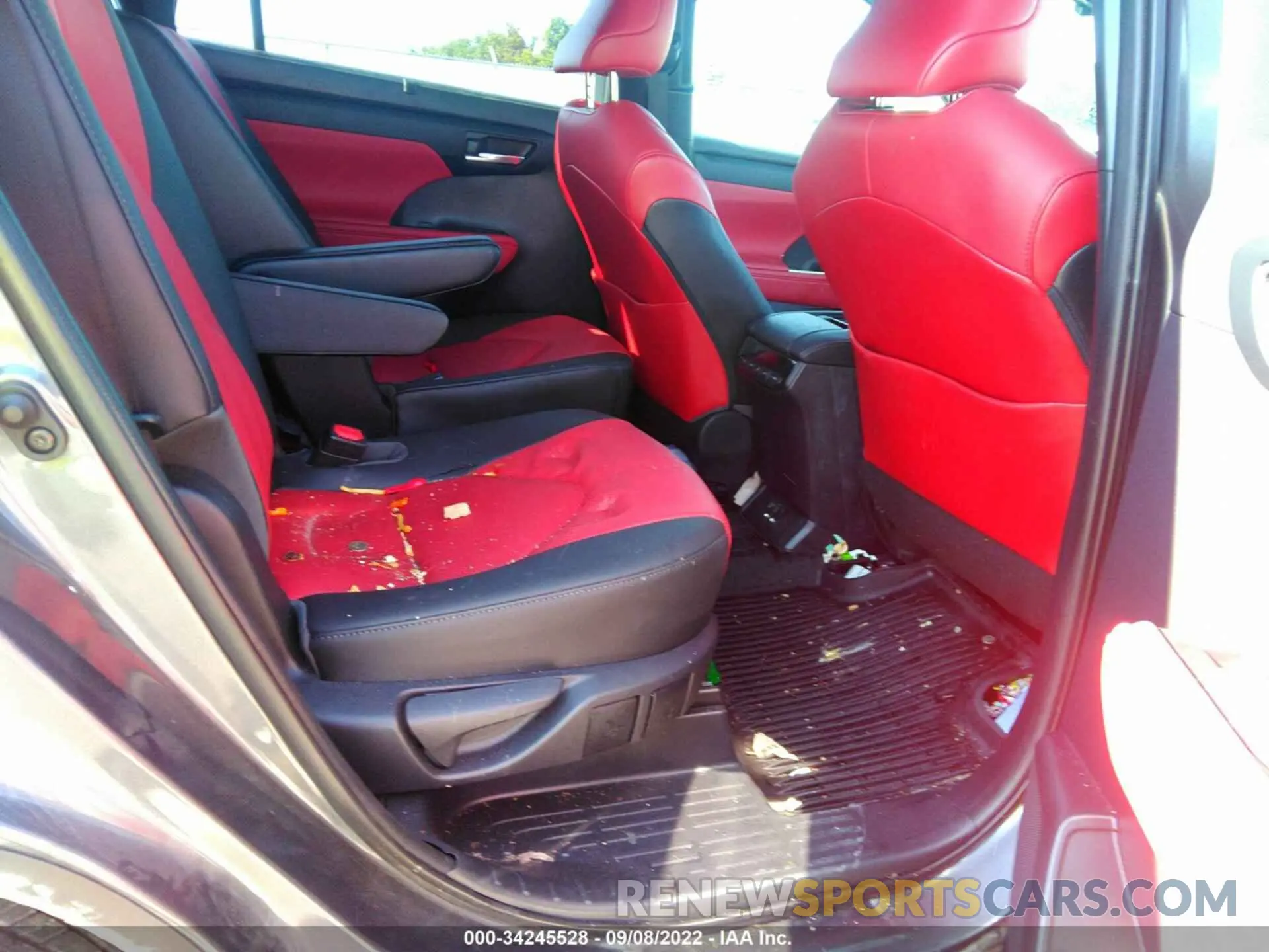8 fotografías del automóvil dañado 5TDJZRBHXMS109277 TOYOTA HIGHLANDER 2021