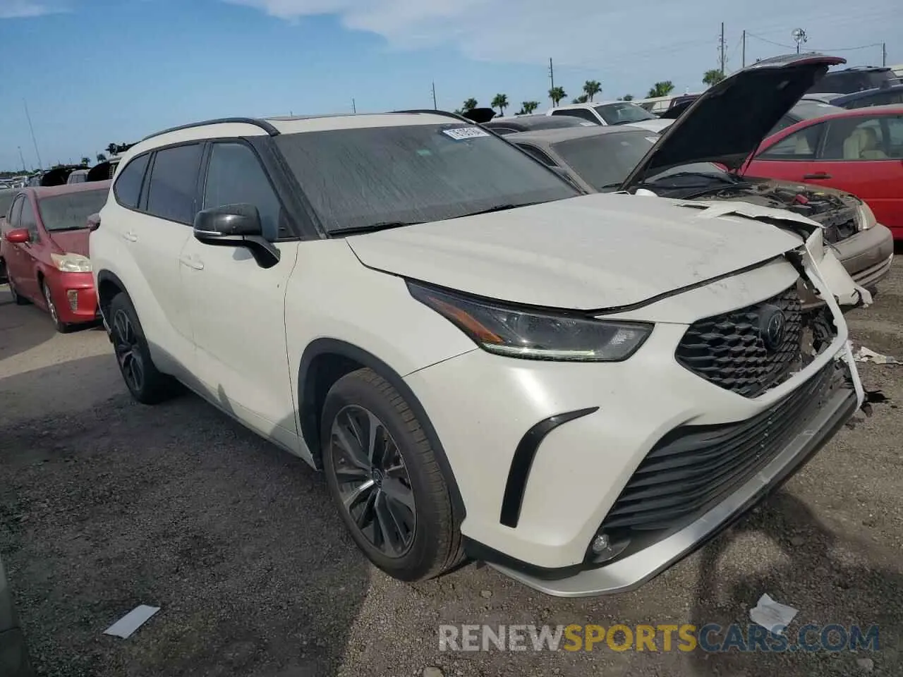 4 fotografías del automóvil dañado 5TDLZRAH0MS072248 TOYOTA HIGHLANDER 2021