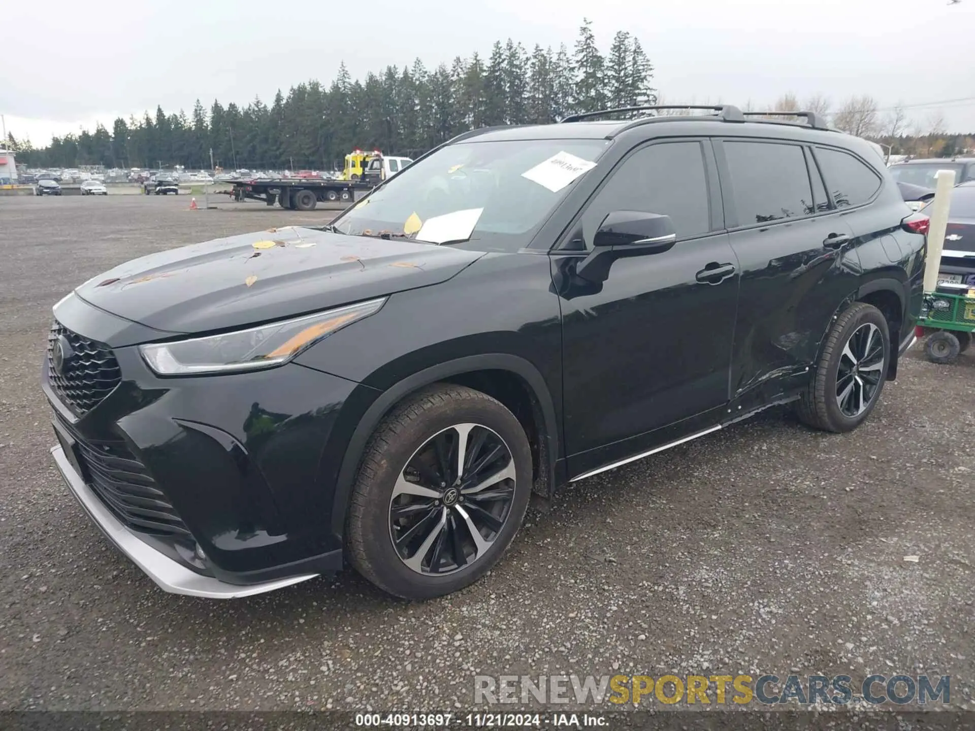 2 fotografías del automóvil dañado 5TDLZRAH1MS061050 TOYOTA HIGHLANDER 2021