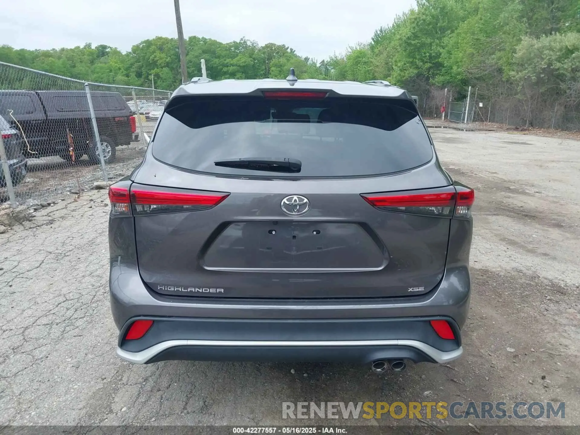 16 fotografías del automóvil dañado 5TDLZRAH7MS056497 TOYOTA HIGHLANDER 2021