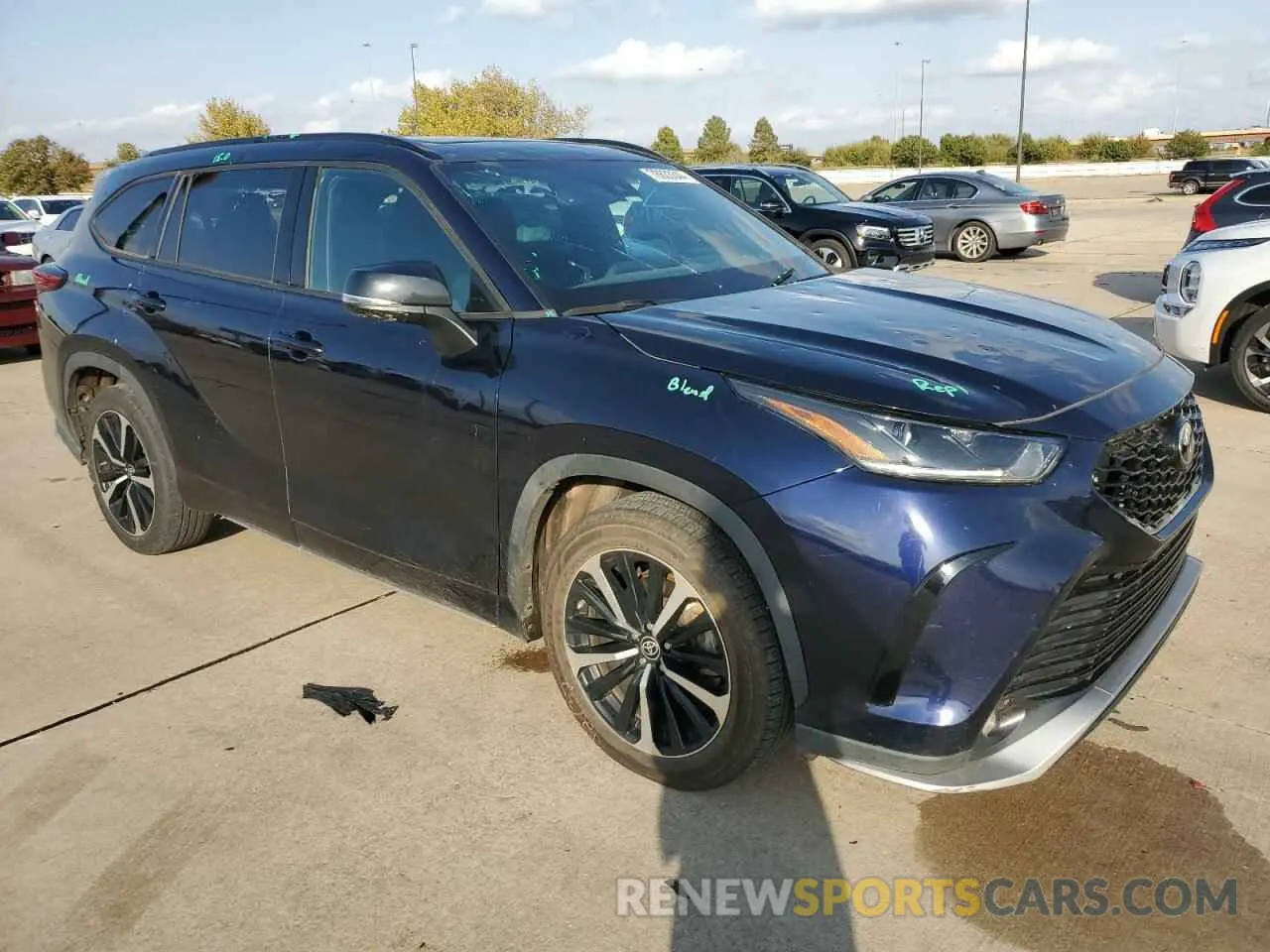 4 fotografías del automóvil dañado 5TDLZRAH9MS085760 TOYOTA HIGHLANDER 2021