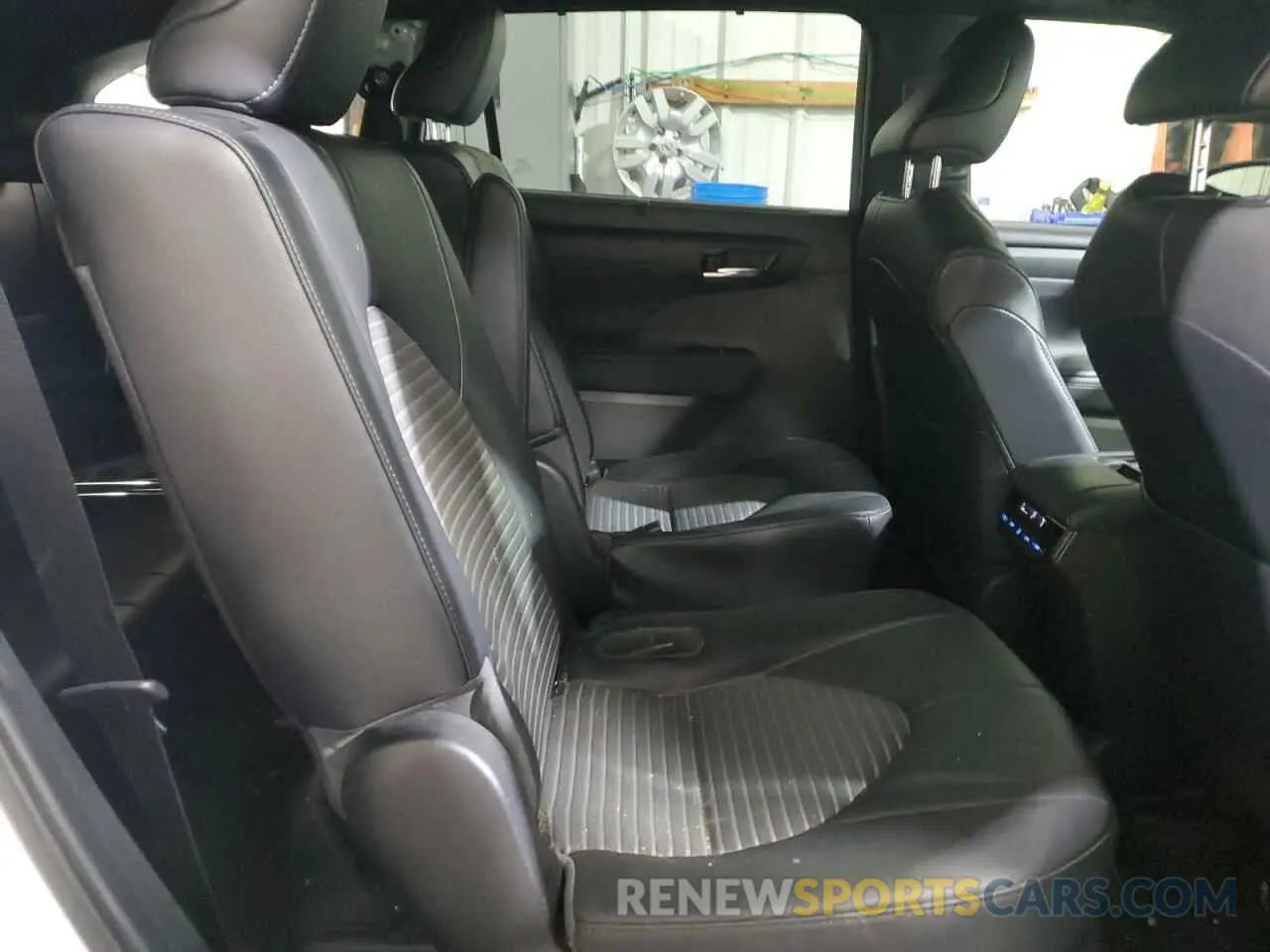 11 fotografías del automóvil dañado 5TDLZRBH0MS061538 TOYOTA HIGHLANDER 2021