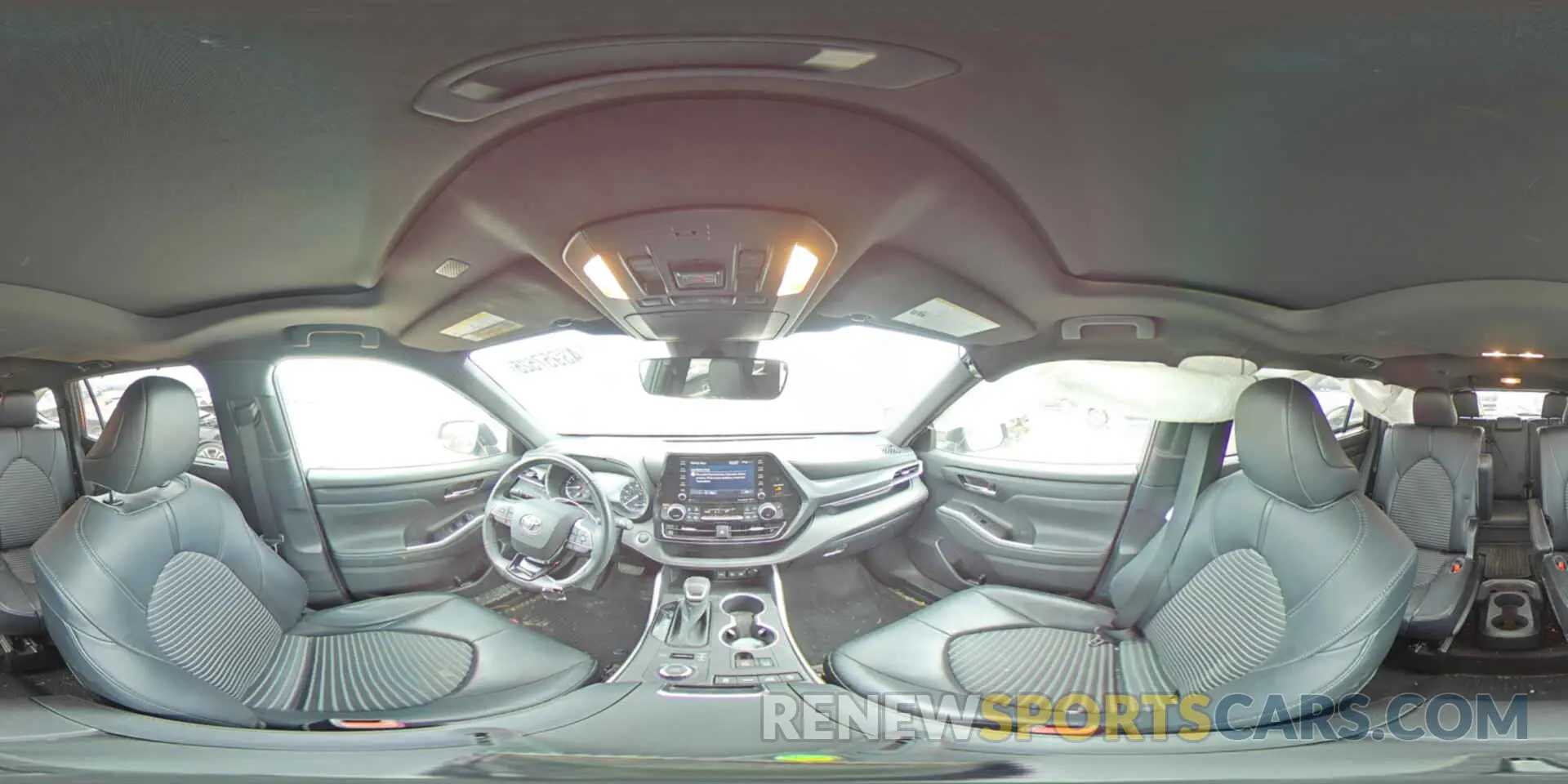 14 fotografías del automóvil dañado 5TDLZRBH4MS111888 TOYOTA HIGHLANDER 2021