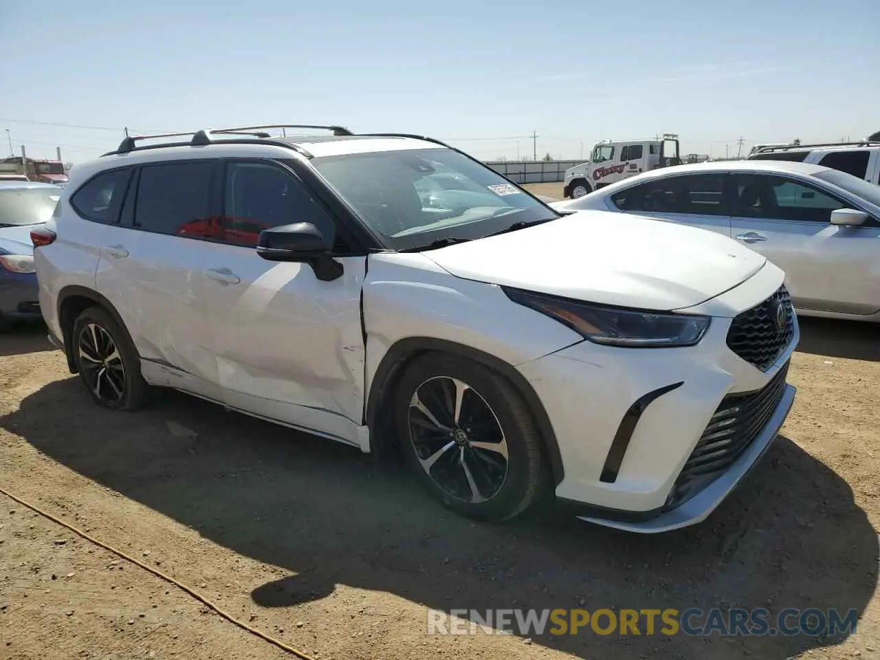 4 fotografías del automóvil dañado 5TDLZRBH8MS125325 TOYOTA HIGHLANDER 2021