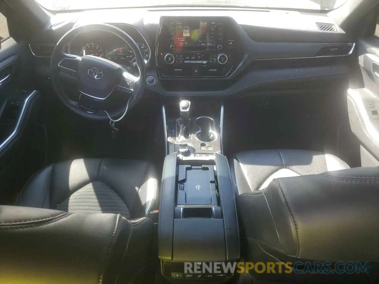 8 fotografías del automóvil dañado 5TDLZRBH9MS062204 TOYOTA HIGHLANDER 2021