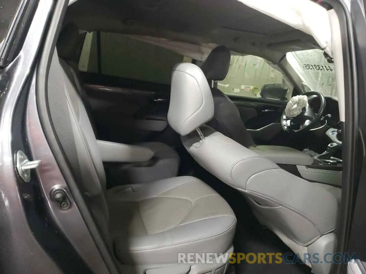 11 fotografías del automóvil dañado 5TDXBRCH0MS522418 TOYOTA HIGHLANDER 2021