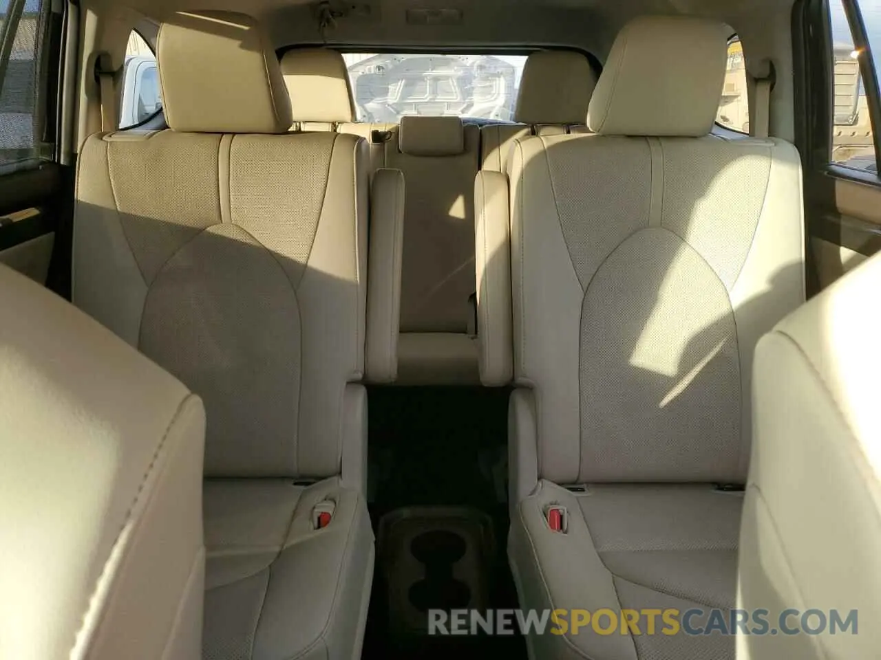 10 fotografías del automóvil dañado 5TDYZRAH0MS071025 TOYOTA HIGHLANDER 2021