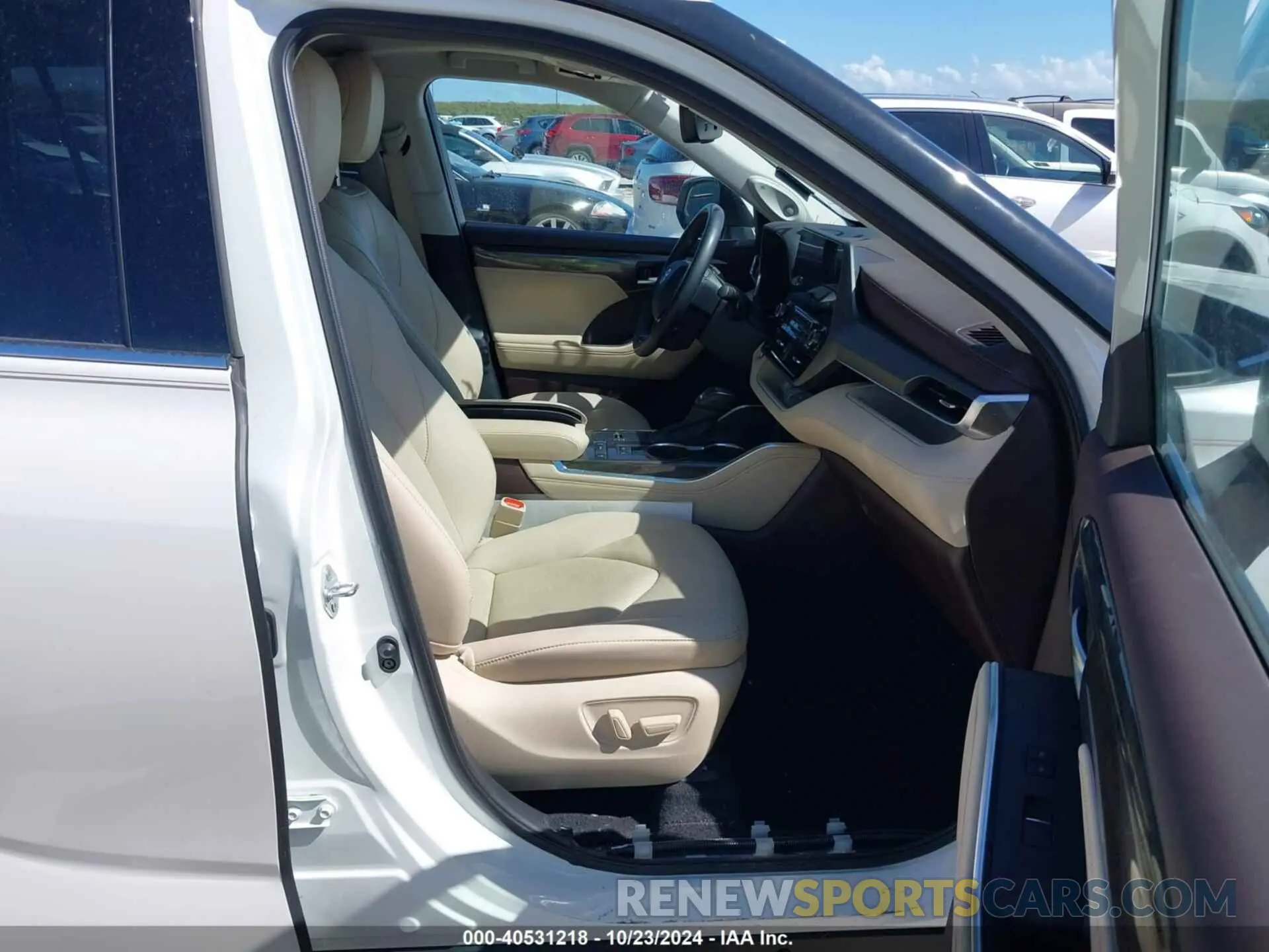 5 fotografías del automóvil dañado 5TDYZRAH3MS526627 TOYOTA HIGHLANDER 2021