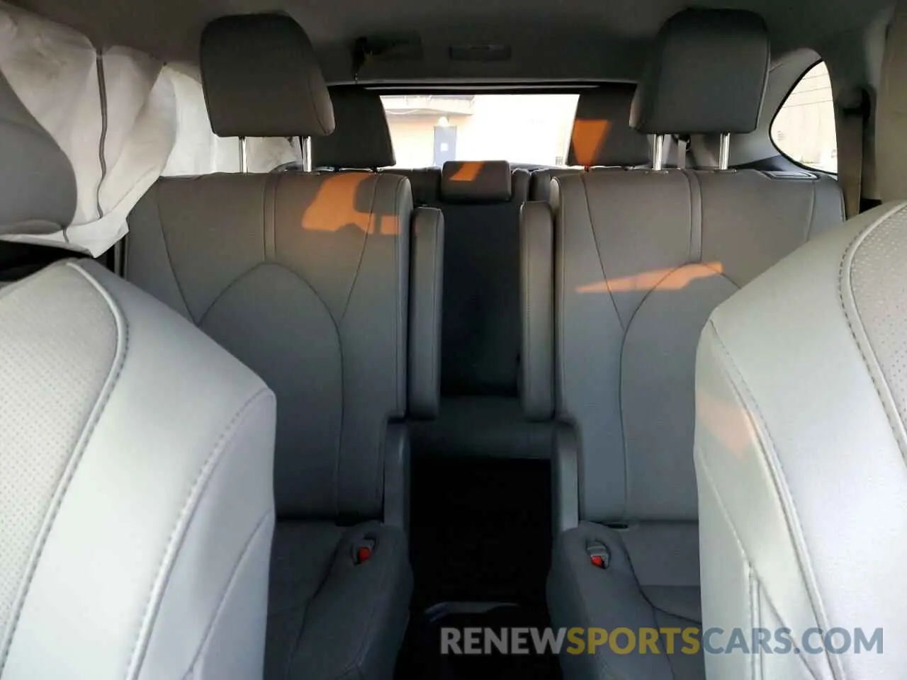 10 fotografías del automóvil dañado 5TDYZRAH5MS515659 TOYOTA HIGHLANDER 2021