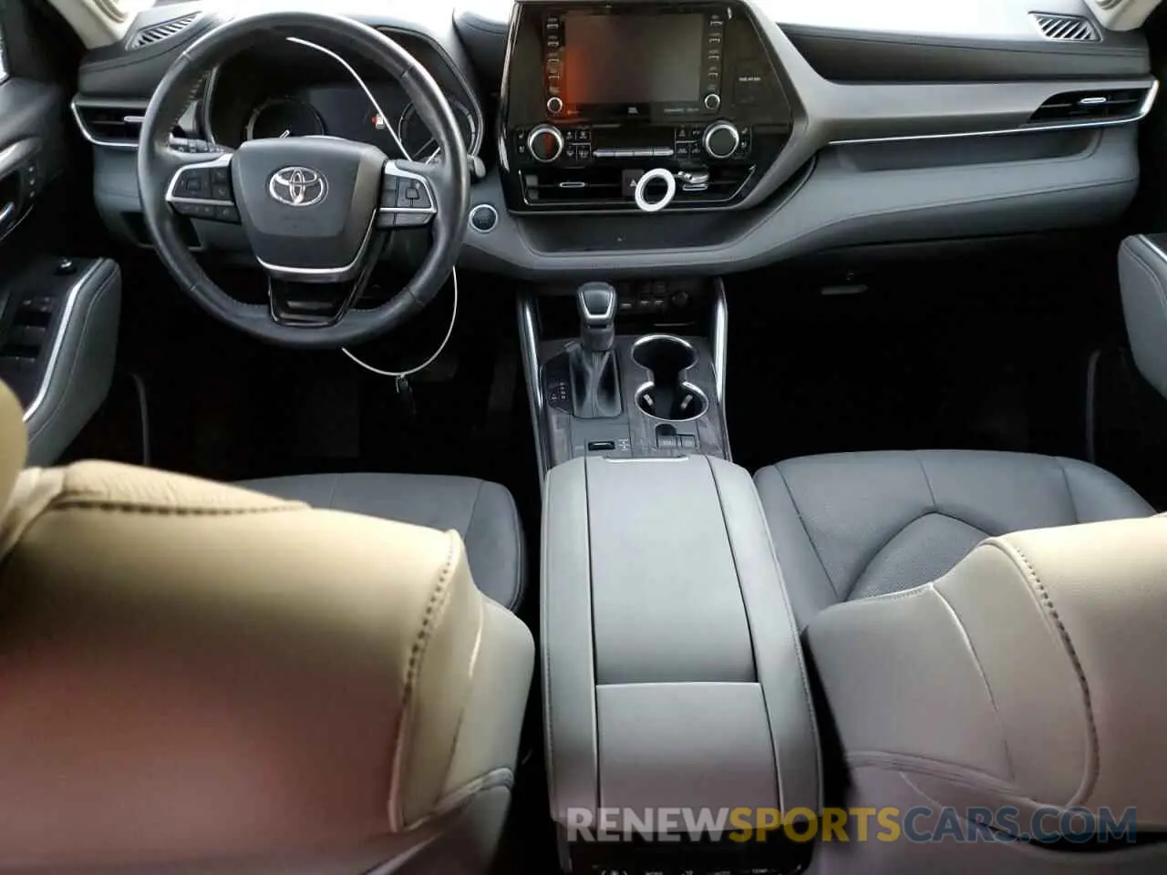 8 fotografías del automóvil dañado 5TDYZRAH5MS515659 TOYOTA HIGHLANDER 2021
