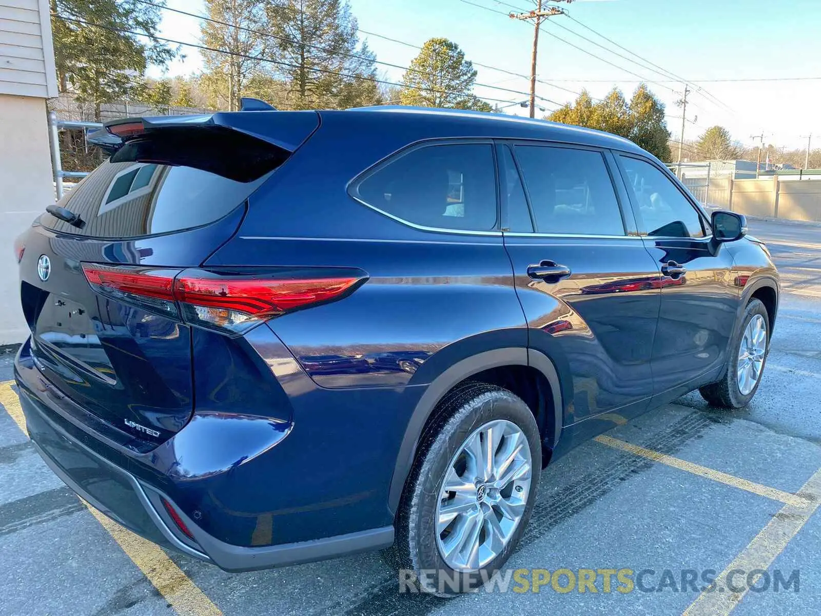 4 fotografías del automóvil dañado 5TDYZRAH7MS064587 TOYOTA HIGHLANDER 2021