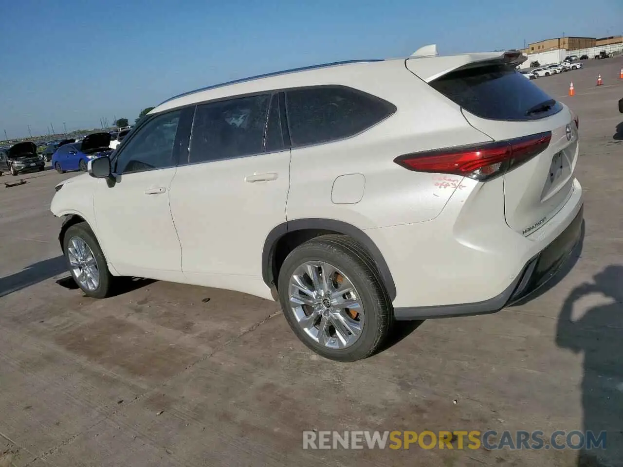 2 fotografías del automóvil dañado 5TDYZRAH9MS515552 TOYOTA HIGHLANDER 2021
