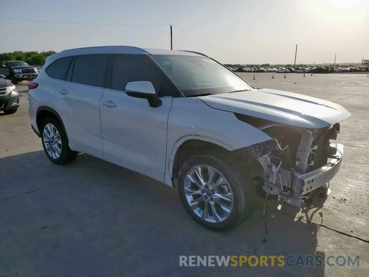4 fotografías del automóvil dañado 5TDYZRAH9MS515552 TOYOTA HIGHLANDER 2021