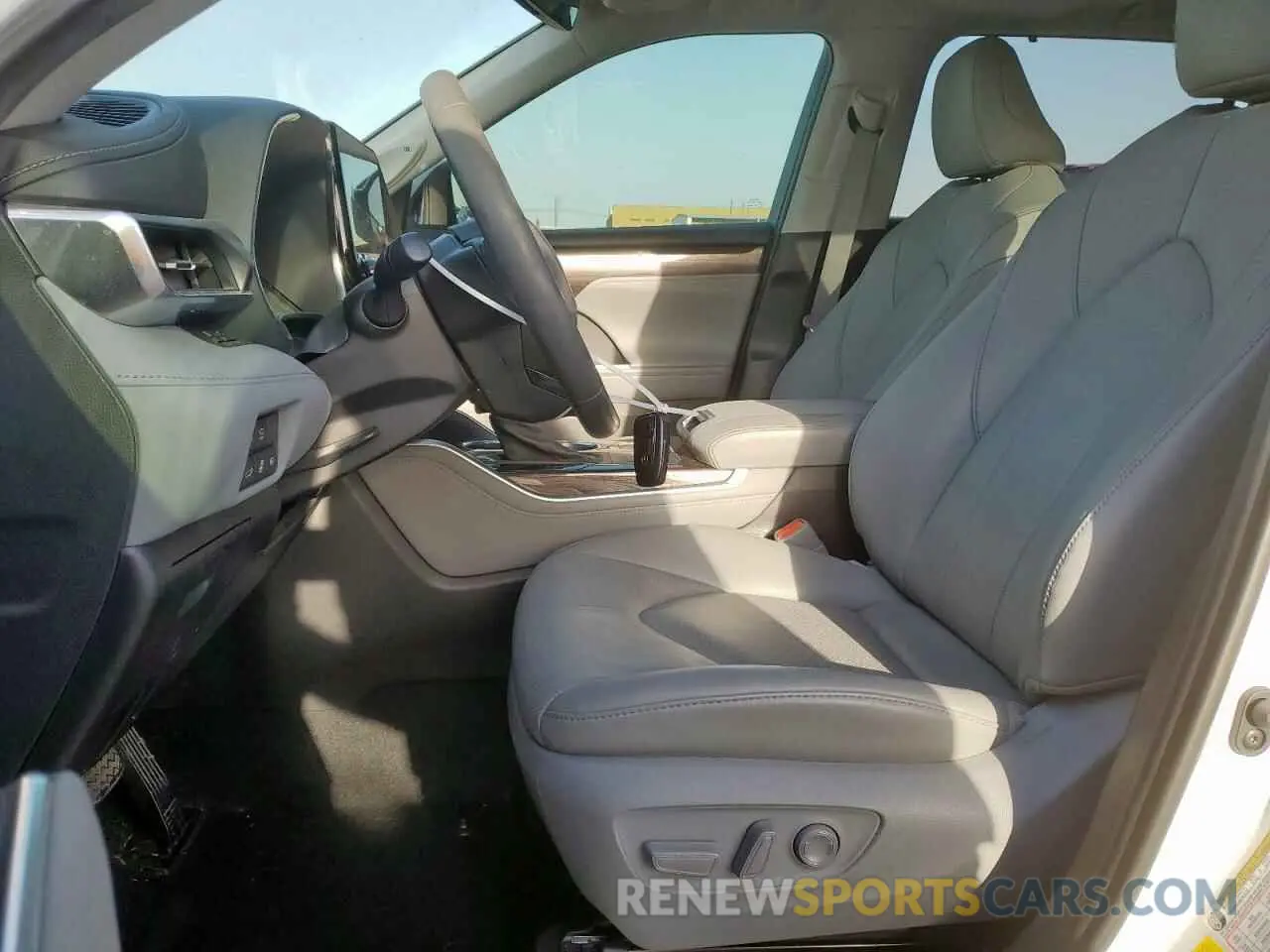 7 fotografías del automóvil dañado 5TDYZRAH9MS515552 TOYOTA HIGHLANDER 2021