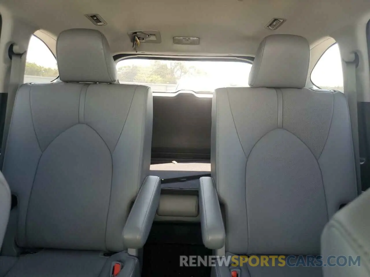 10 fotografías del automóvil dañado 5TDYZRAH9MS524204 TOYOTA HIGHLANDER 2021